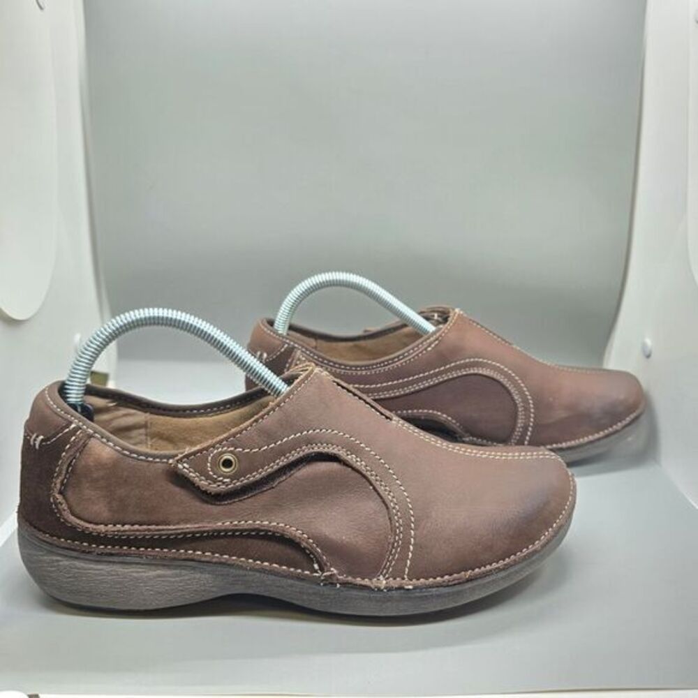 Clarks Brown Leather Shoes